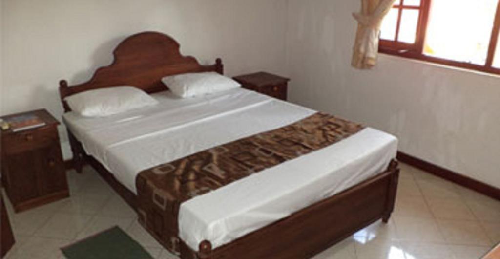 Sujeewani Villa Negombo Room photo
