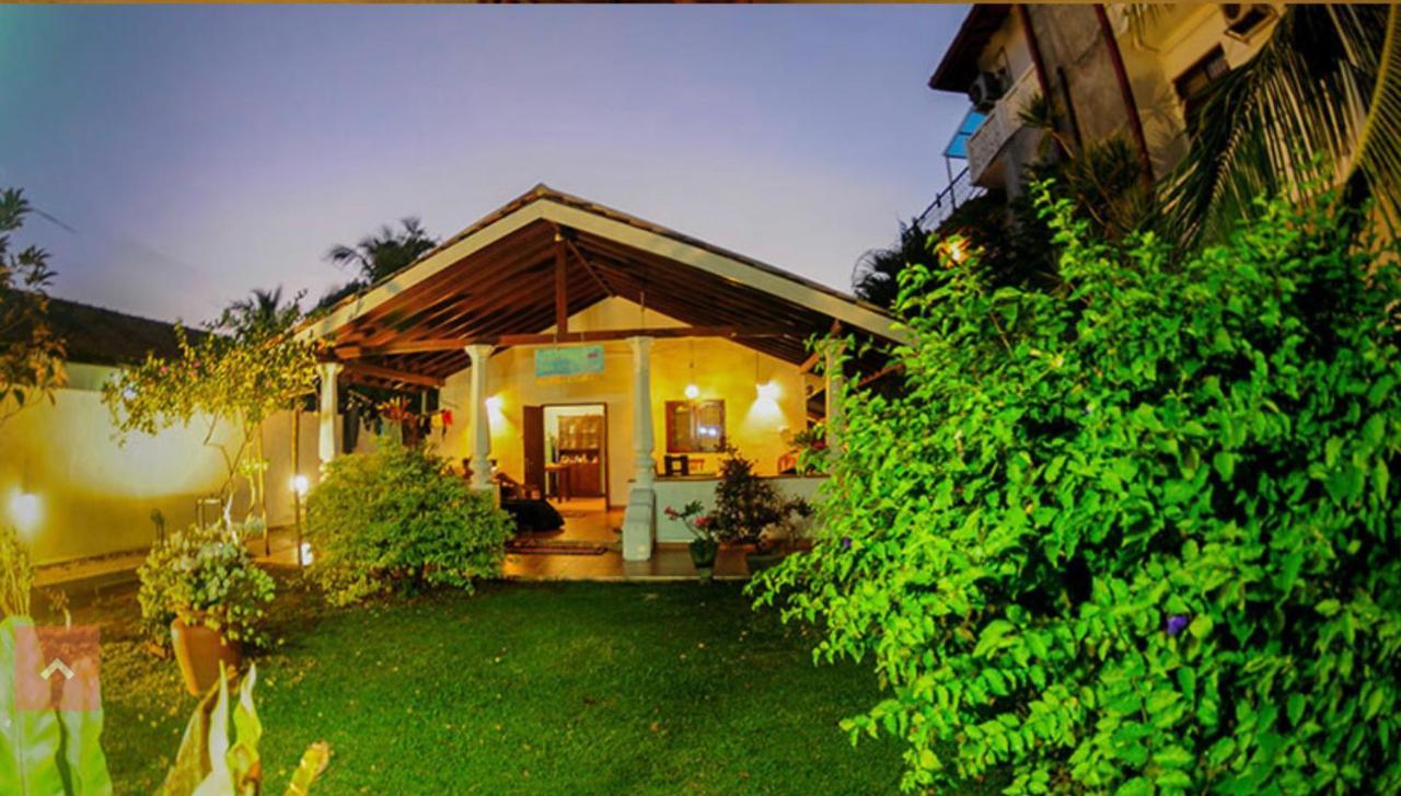 Sujeewani Villa Negombo Exterior photo